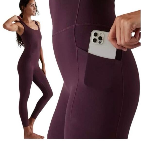 * BUNDLE * Athleta salutation bodysuit size L , black and spiced cabernet 7/8 - Picture 1 of 9